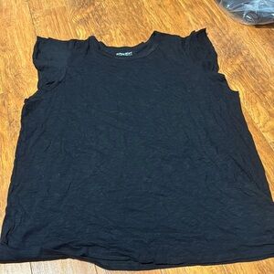 Woman’s Black Tshirt